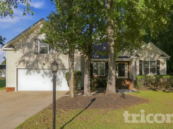 136 Tanners Mill Rd, Chapin, SC 29036