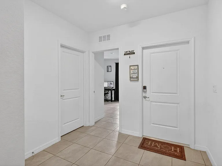 4954 Armina Pl — Photo 5