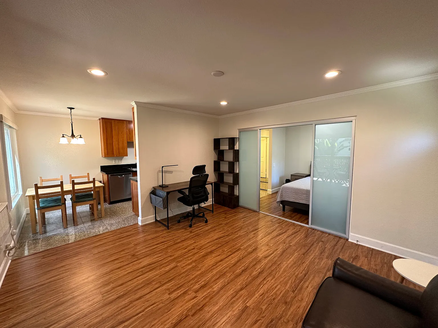 1 bed, 504 sqft, $2,500 — Photo 2