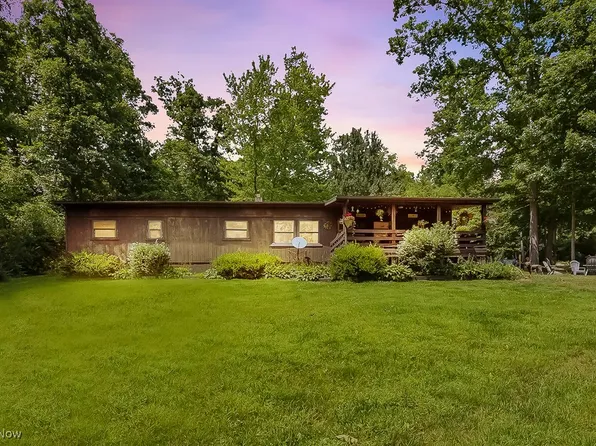 3271 Gorge Rd, Dellroy, OH 44620