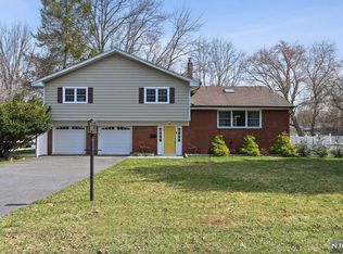 58 Gilmore Ave, Cresskill, NJ 07626