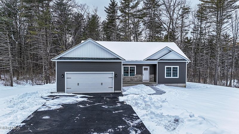 2nd image of 18 Wolfe Road