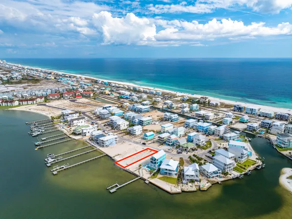 7364 Grand Navarre Blvd, Navarre Beach, FL 32566