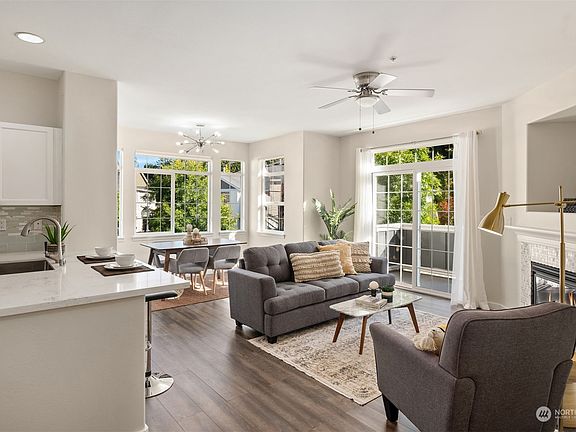 3rd image of 1855 Trossachs Boulevard SE #1006