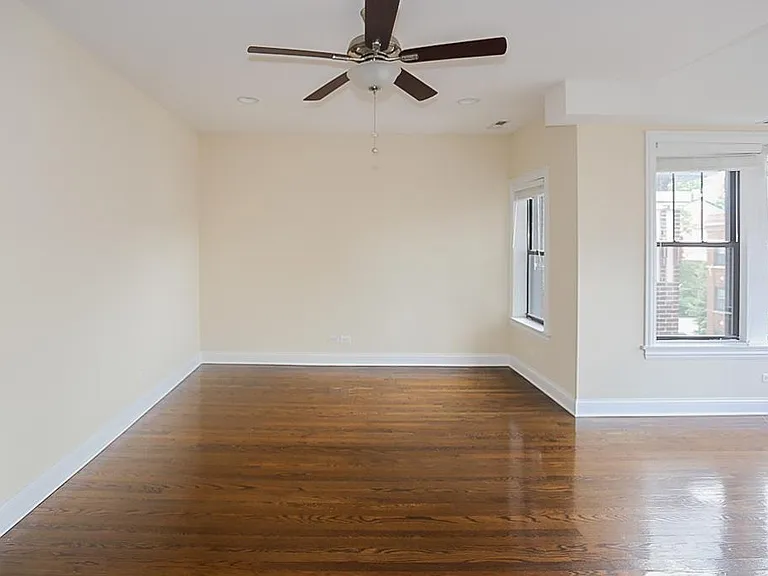 3709 N Wilton Ave #3 — Photo 15