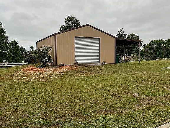 4th image of 388 County Road 474