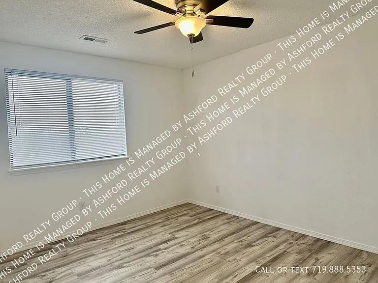 1120 Yuma St #D — Photo 12