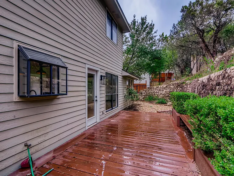 107 Long Wood Ave — Photo 23