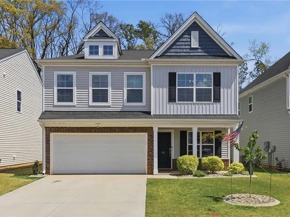 36 Chalet Ct, Anderson, SC 29621