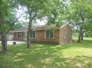 1552 Fig Ln, Angleton, TX 77515