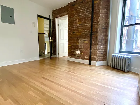 Rented by Corcoran | media 8