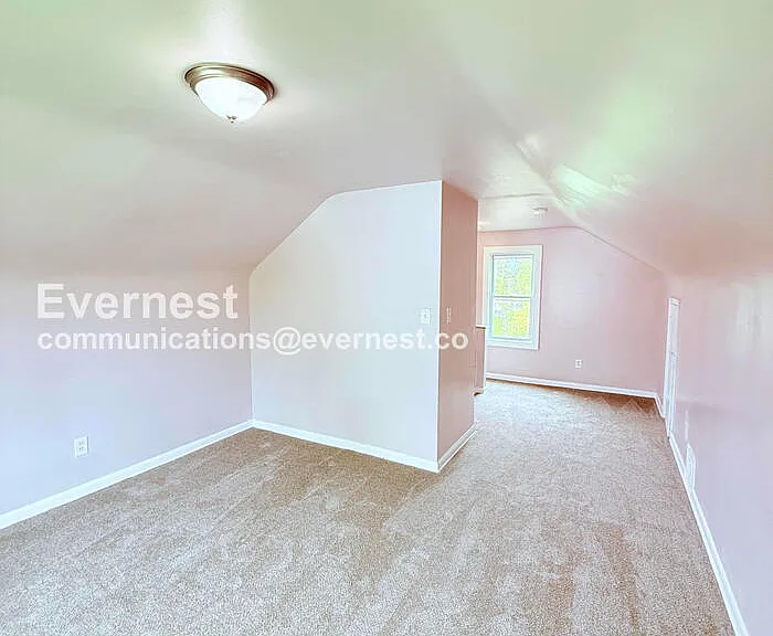 19415 Gable St — Photo 15