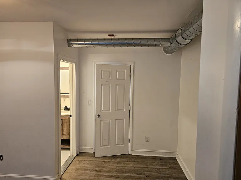 617 E Locust Ave #3 — Photo 15