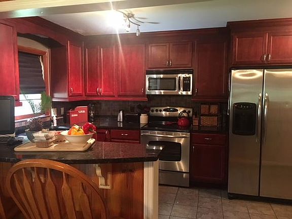 Fully upgraded kitchen