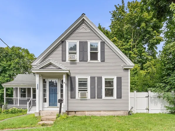 402 Pleasant St, Stoughton, MA 02072