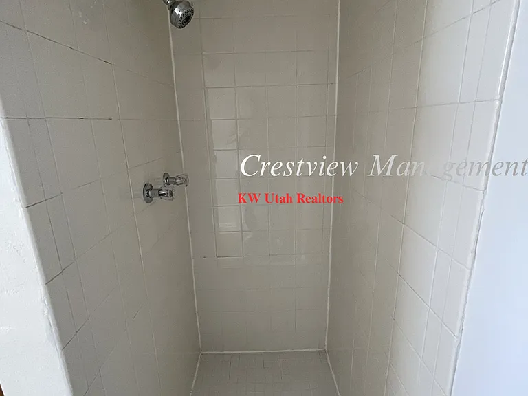 3621 S Chatterleigh Rd — Photo 13