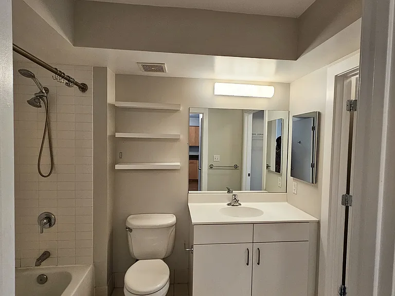1000 New Jersey Ave SE #703 — Photo 15