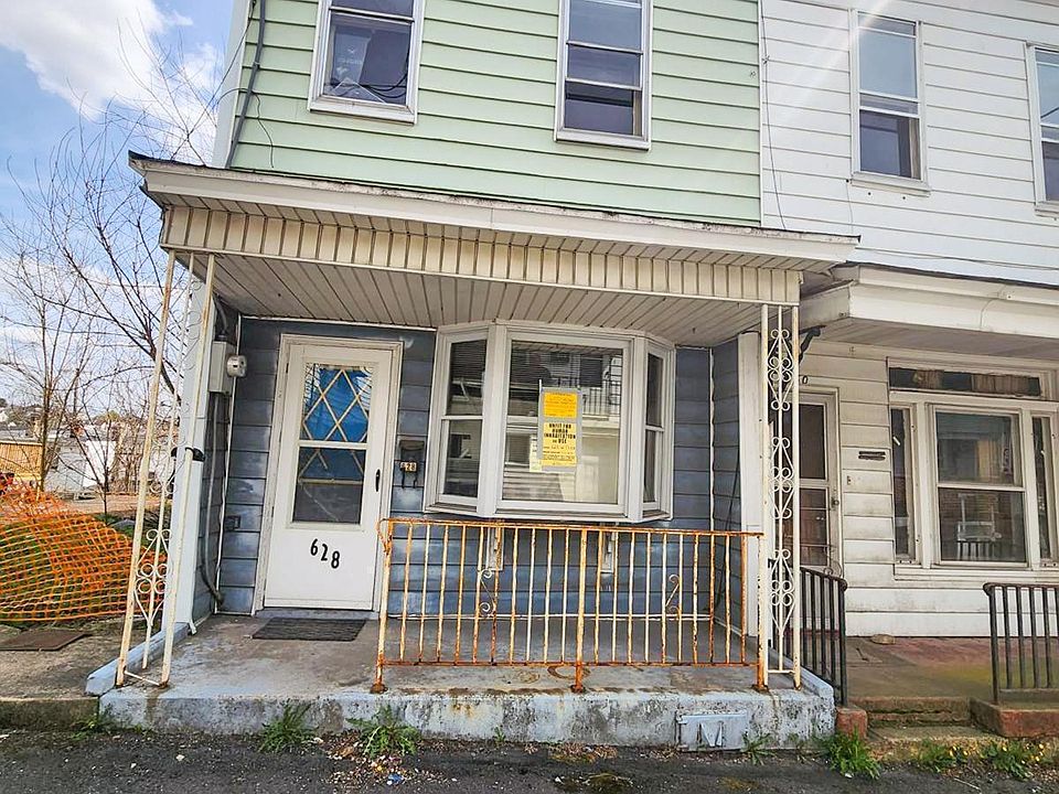 1st image of 628 W Penn St