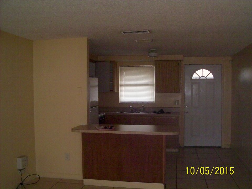 2nd image of 8805 N Brooks St