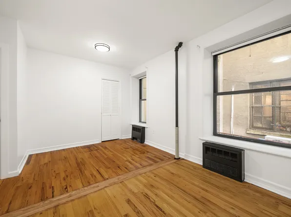 29 West 119th Street image 10 of 16