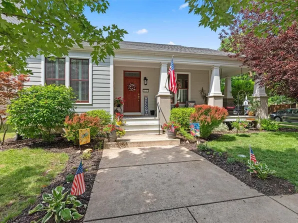 3647 Hempstead St, Saint Charles, MO 63301