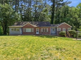 212 Oak Ridge Dr SE, Marietta, GA 30060