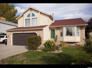6365 S April Meadows Dr, West Jordan, UT 84084