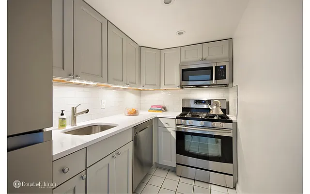 Sold by Douglas Elliman | media 3