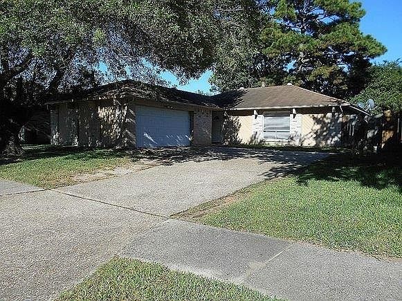 1st image of 19930 Lions Gate Dr