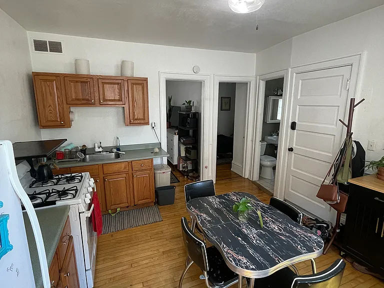 3130 N Pierce St #3130B — Photo 2