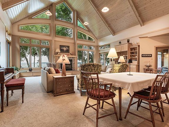5th image of 23428 Garland Ln