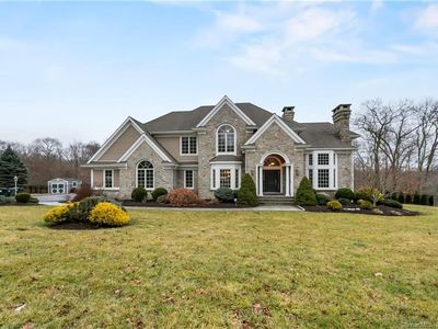 76 Mustang Drive, Monroe, CT, 06468
