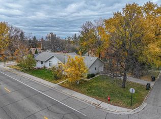 217 10th Ave E, Alexandria, MN 56308