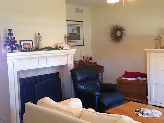 Living room, fireplace