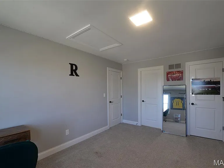 17016 Lakeside Rdg — Photo 24