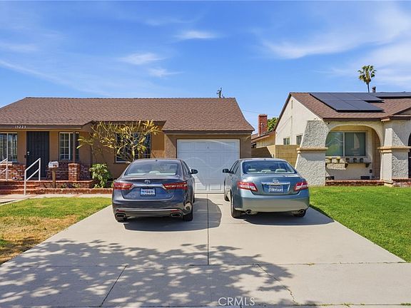 4th image of 15223 Gridley Rd