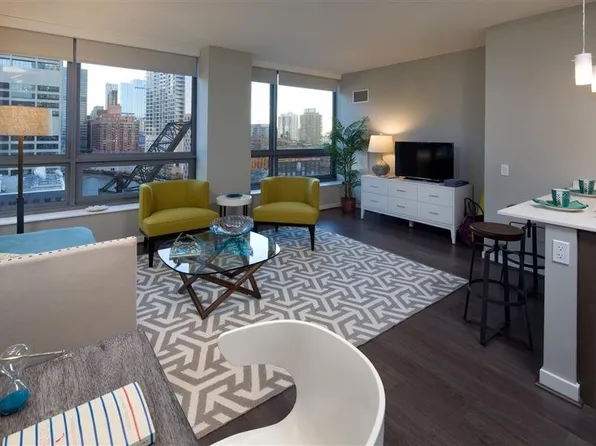 300 W Hubbard St, Chicago, IL