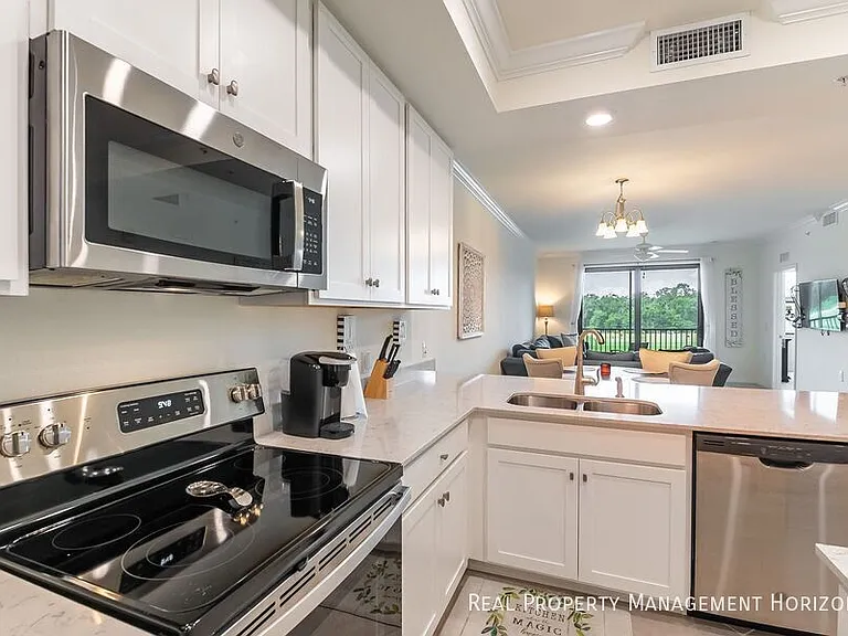 17724 Gawthrop Dr #204 — Photo 2