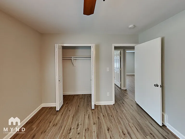 14839 Green Valley Dr — Photo 12