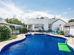 1705 Hunt Ln, Pleasant View, TN 37146