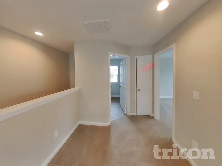 2300 Shady Dr — Photo 14
