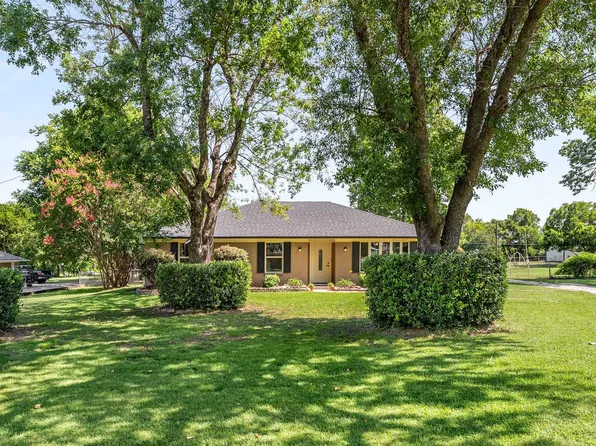 849 Twin Oaks Dr, Wylie, TX 75098