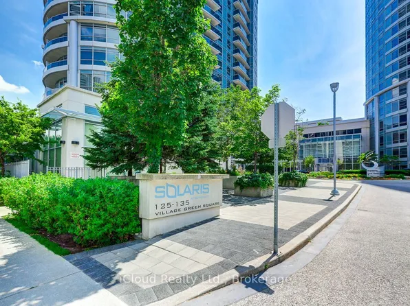 125 Village Green Sq #1712, Toronto, ON M1S 0G3