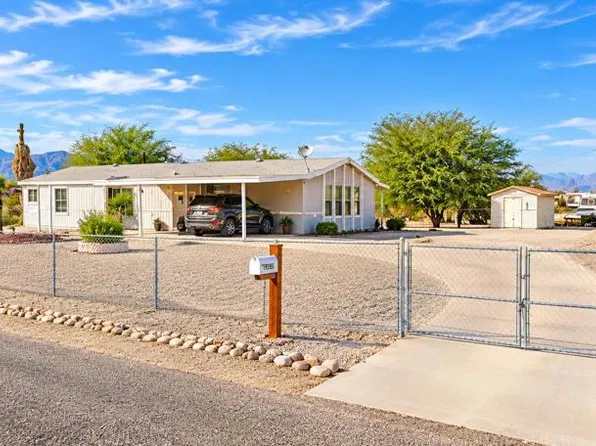 2790 Camino Dr, Thermal, CA 92274