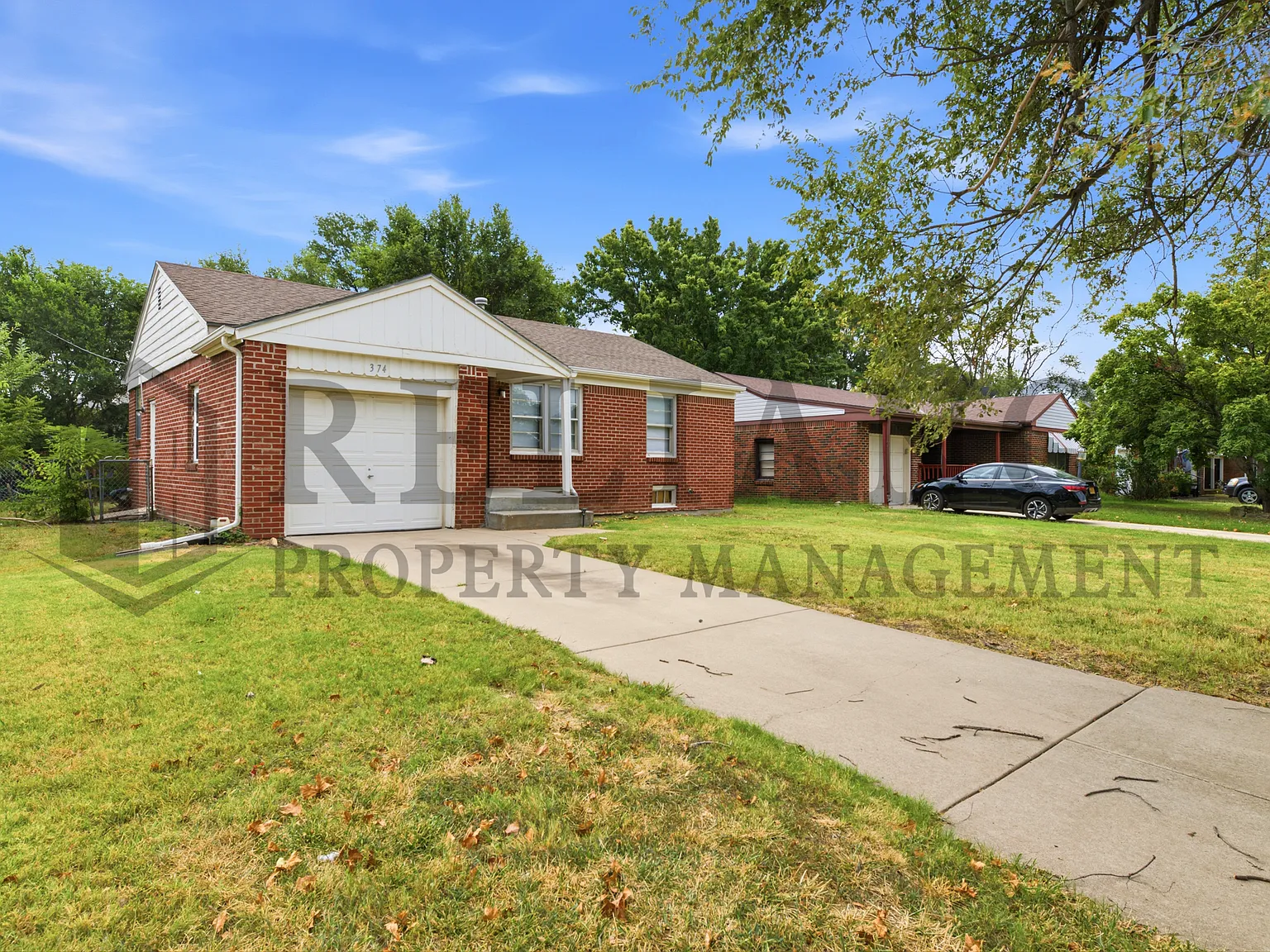 374 North Hillcrest - 1 — Photo 3