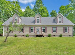5995 Twine Hollow Rd, Salem, VA 24153