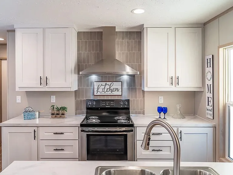 4516 Navarre Rd SW #28 — Photo 3