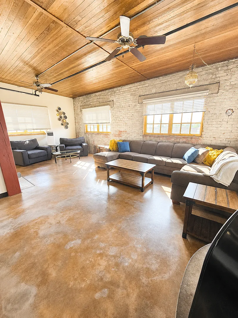 Tracy Lofts — Photo 4