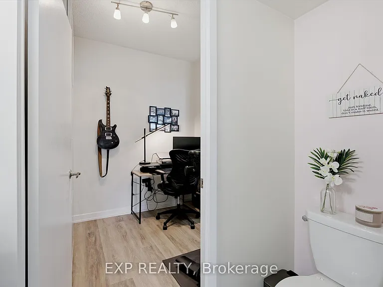 38 Dan Leckie Way #2103 — Photo 26