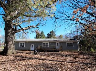 208 Cedar St, High Hill, MO 63350